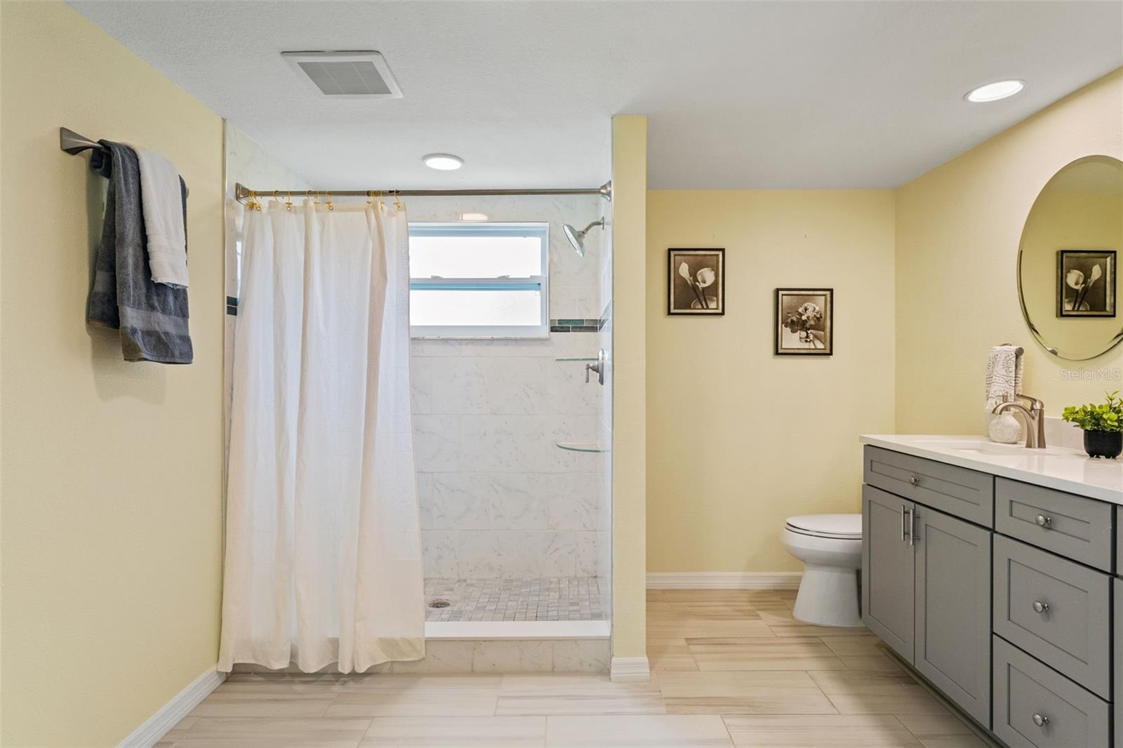Image 13 of 30 For 7401 Islander Lane