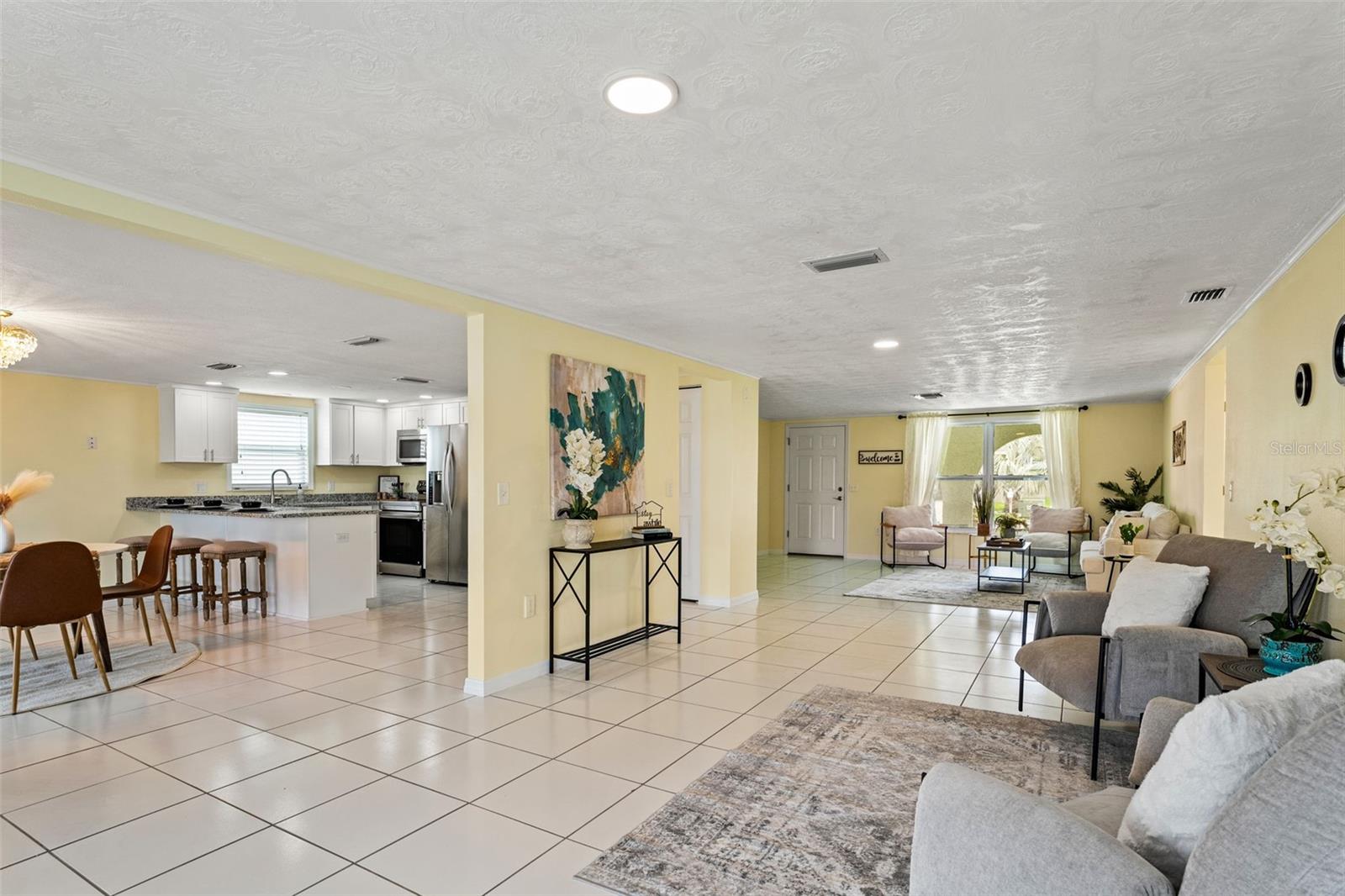 Image 6 of 30 For 7401 Islander Lane