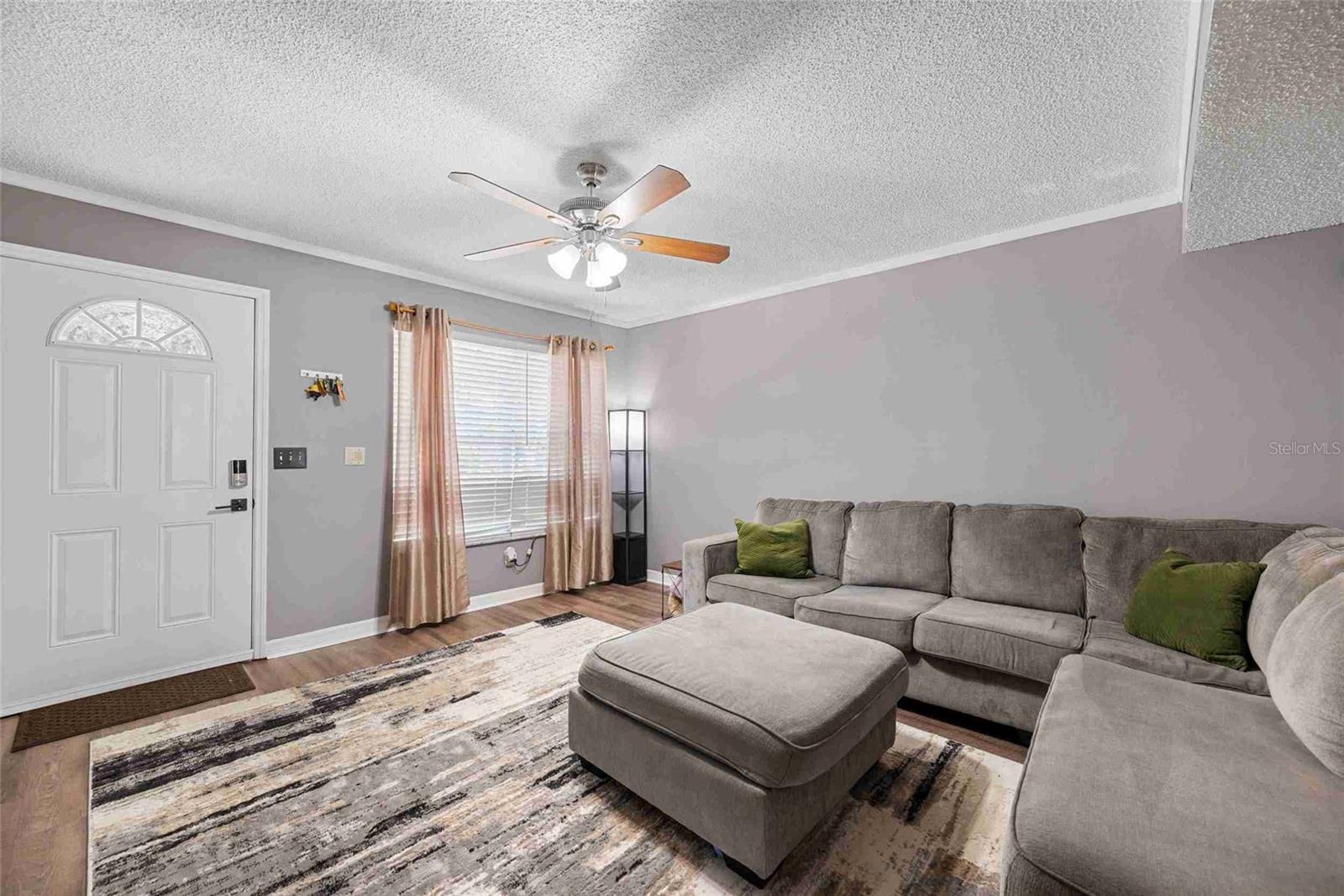 Image 9 of 49 For 3350 Fox Hunt Drive