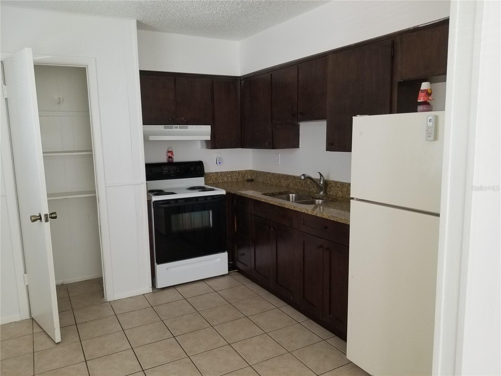 Image 3 of 10 For 1306 137th Avenue C