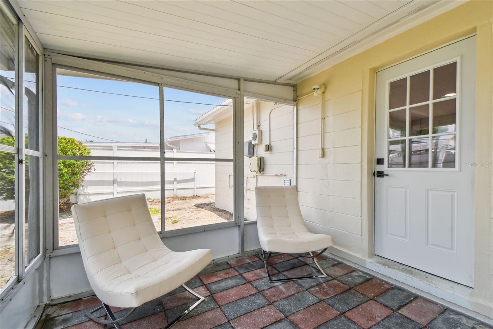 Image 41 of 49 For 3850 Carioca Rd