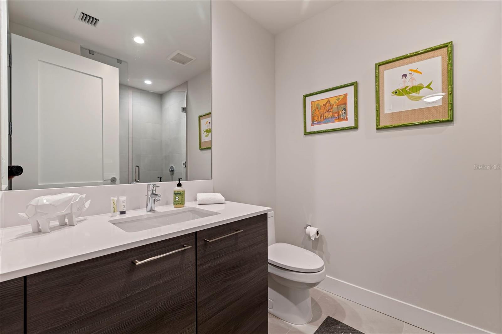 Image 35 of 79 For 301 1st Street S 1404