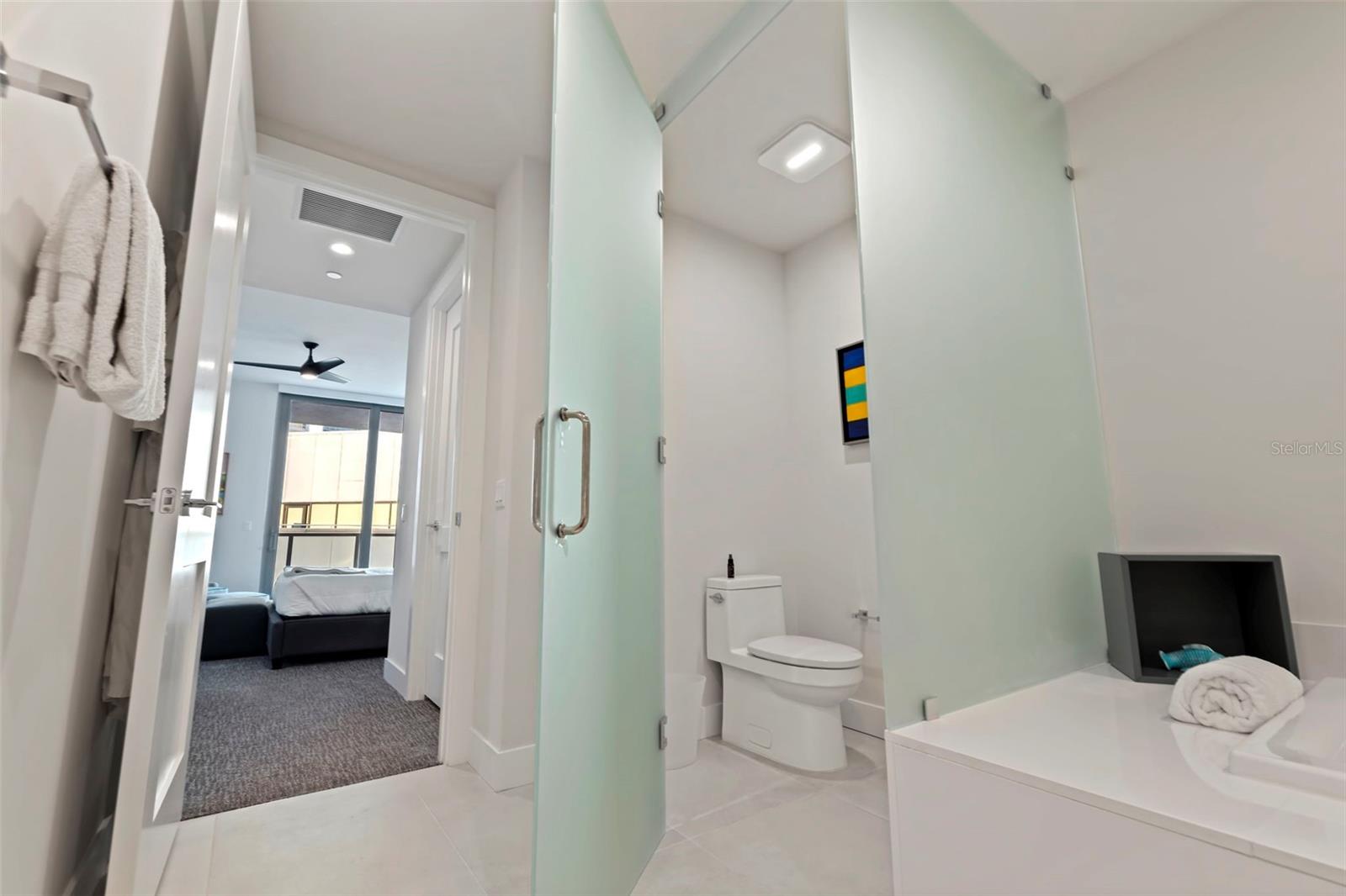 Image 66 of 79 For 301 1st Street S 1404