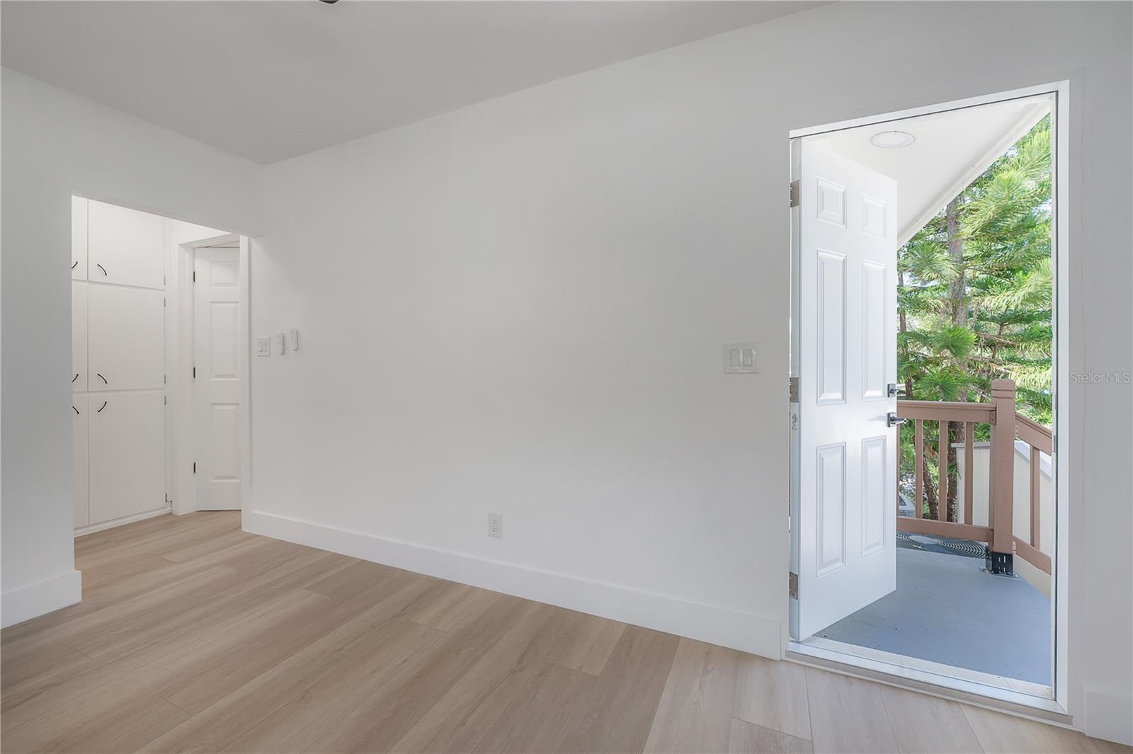 Image 43 of 80 For 6108 Oak Ridge Avenue