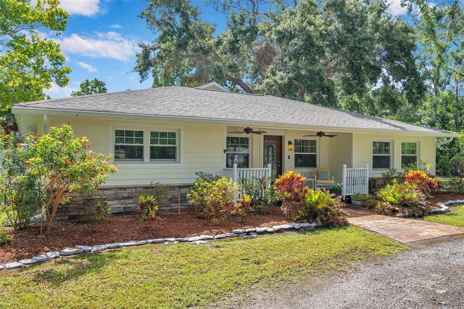 Details for 2140 Bow Lane, SAFETY HARBOR, FL 34695
