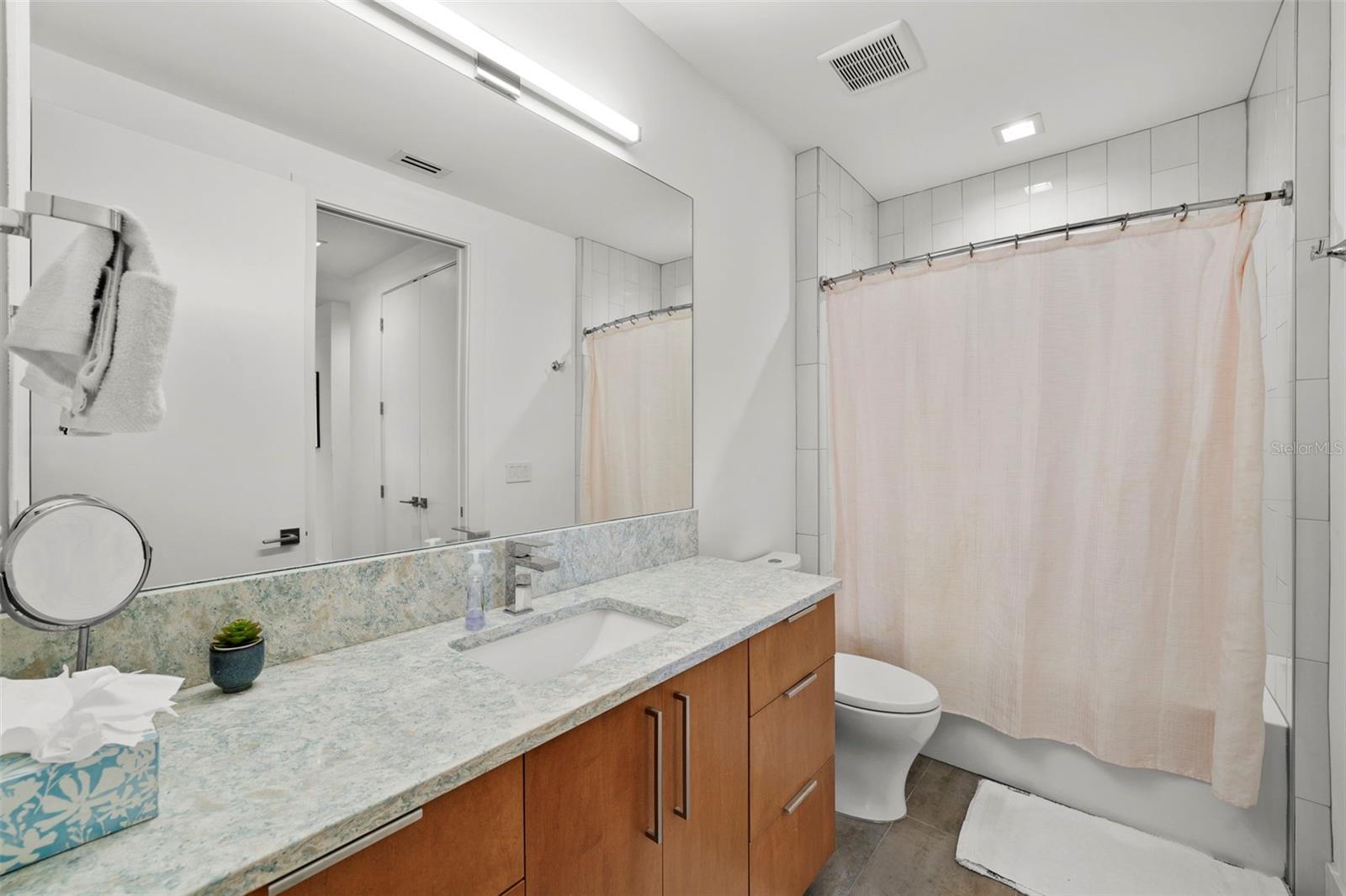 Image 33 of 70 For 2803 Aquilla Street