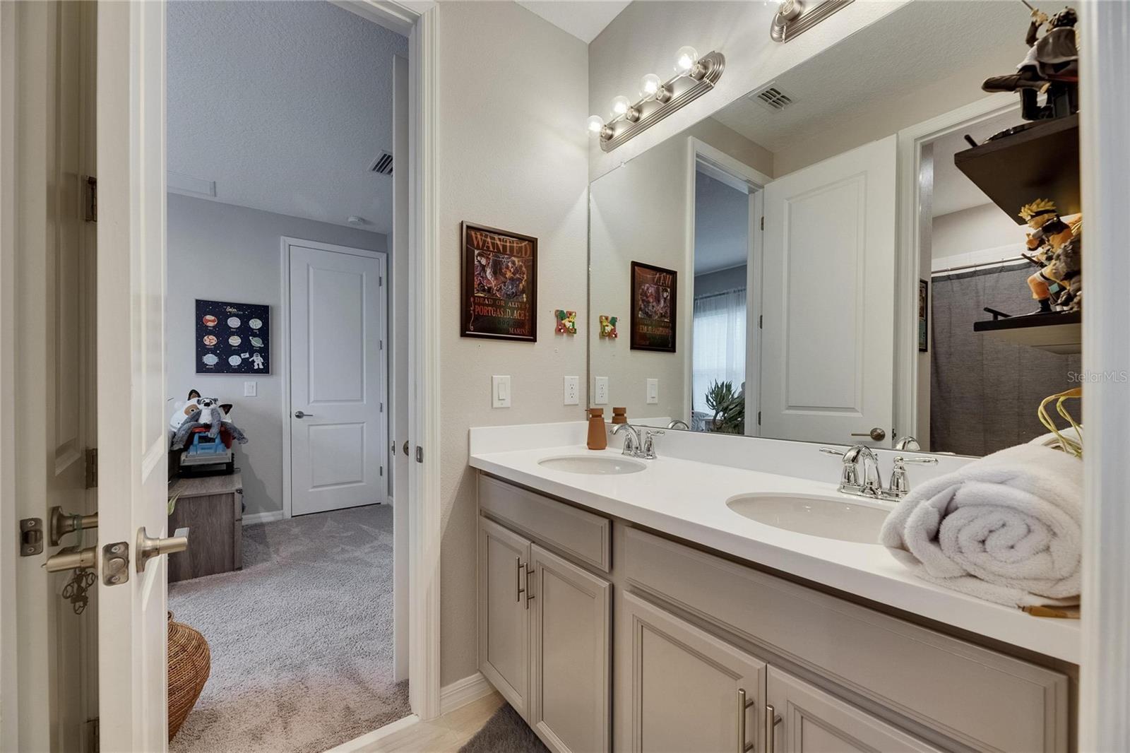 Image 67 of 100 For 10399 Boyette Brook Street