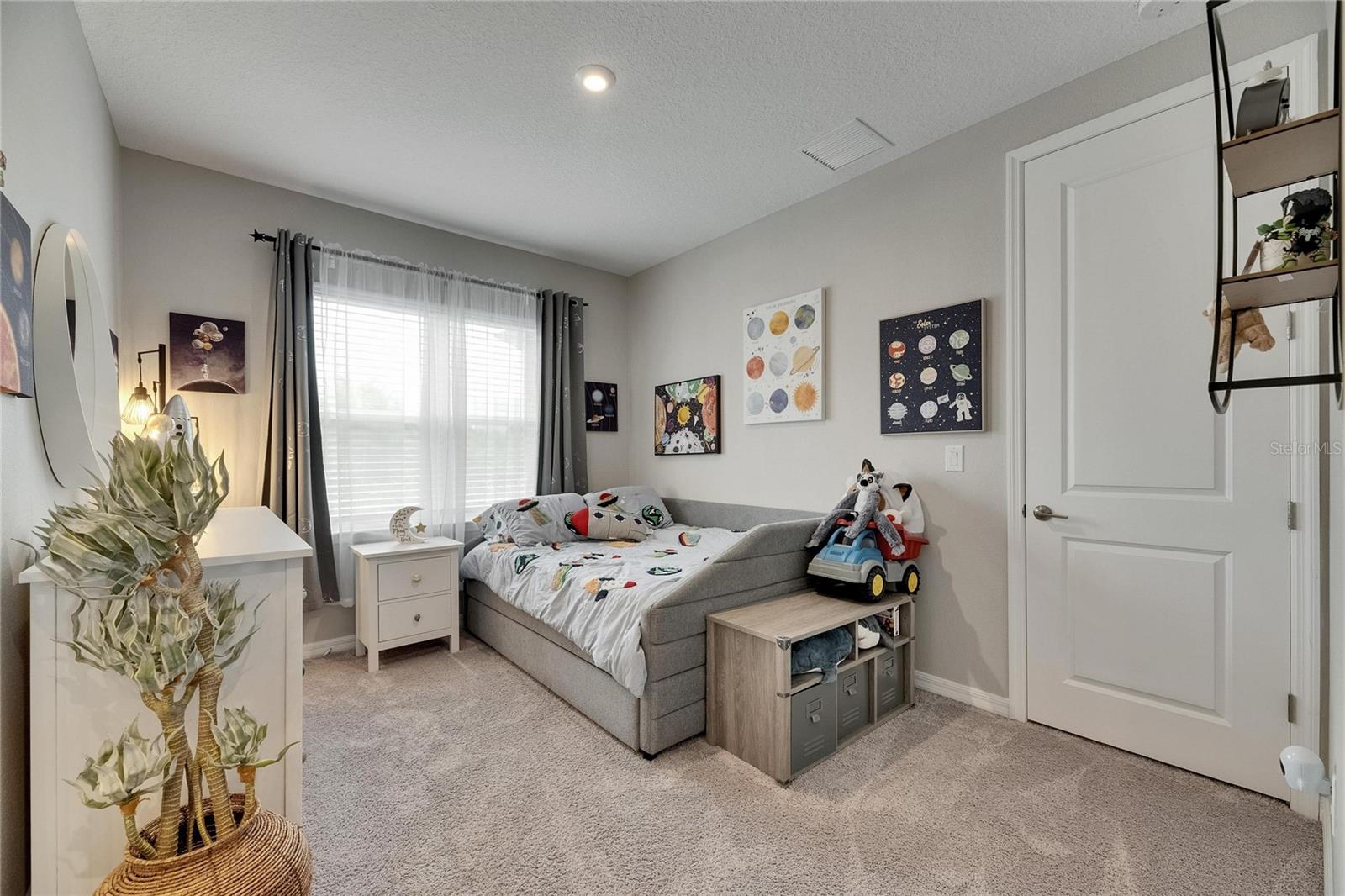 Image 69 of 100 For 10399 Boyette Brook Street