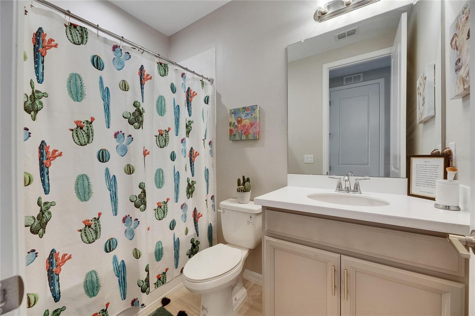 Image 76 of 100 For 10399 Boyette Brook Street