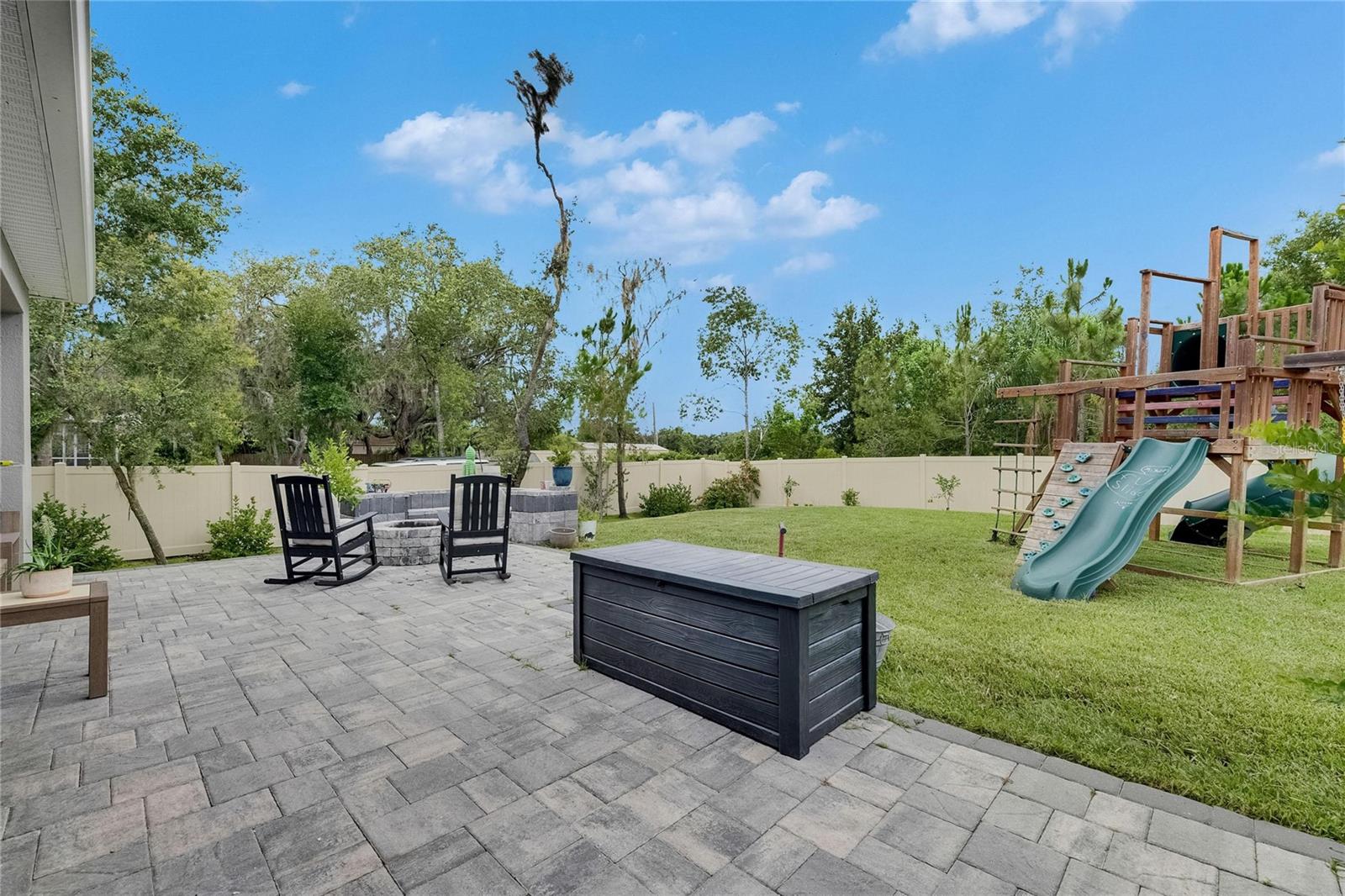 Image 84 of 100 For 10399 Boyette Brook Street