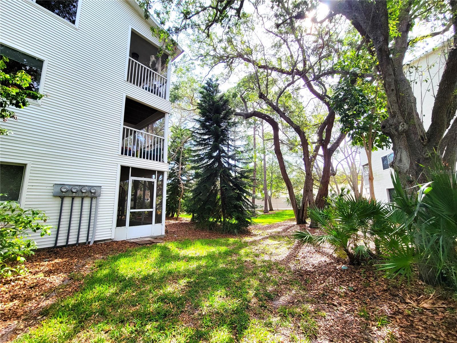 Listing photo id 37 for 9947 Indian Key Trail 123
