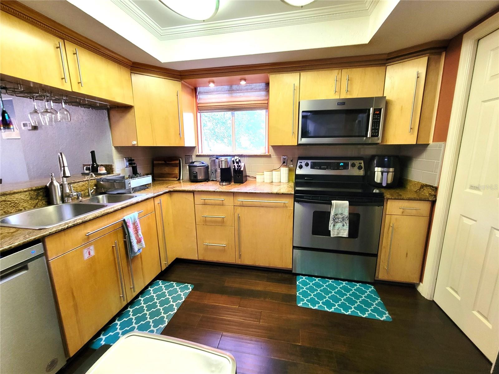 Listing photo id 6 for 9947 Indian Key Trail 123