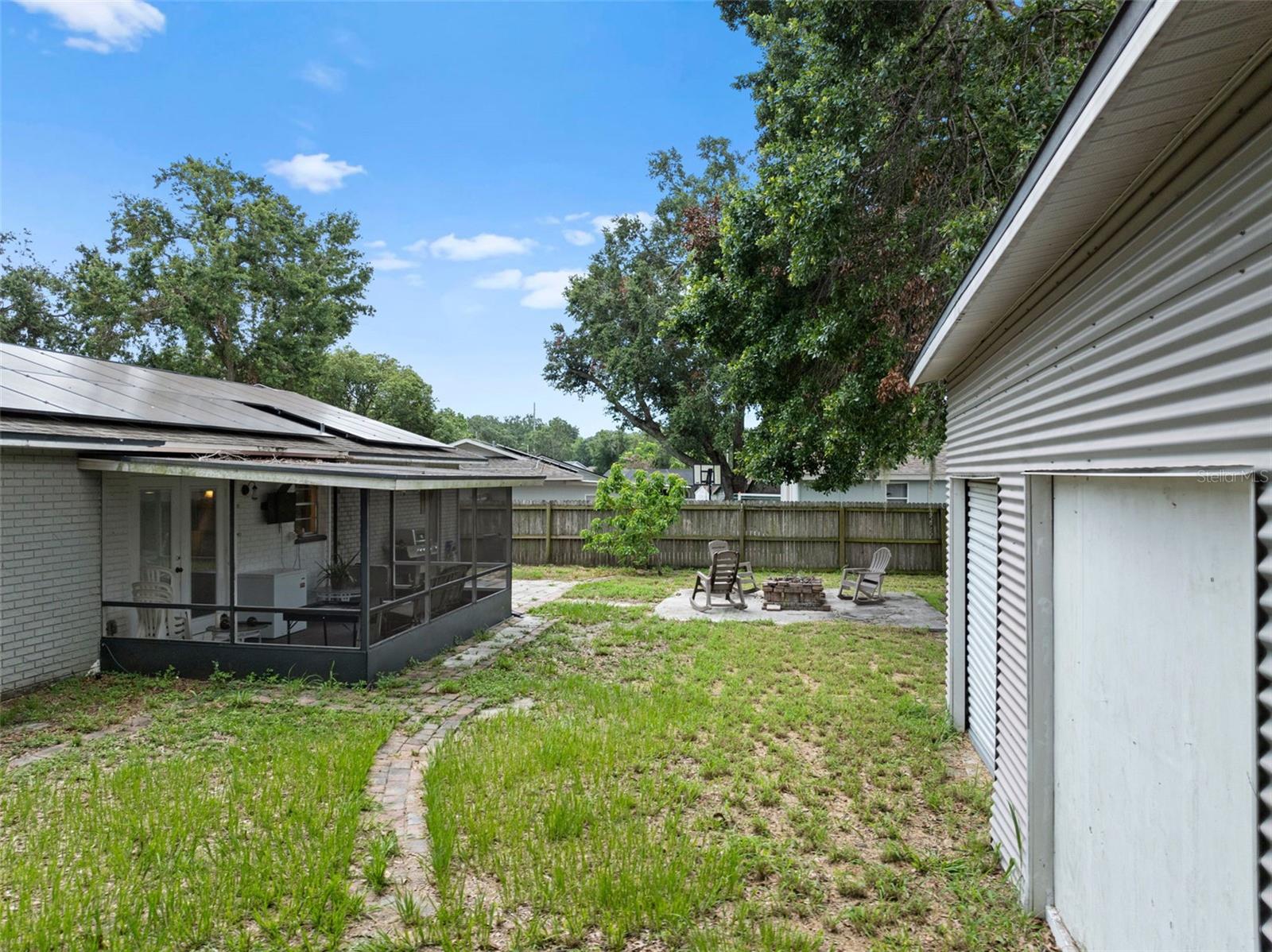 Listing photo id 35 for 4906 Presidential Street