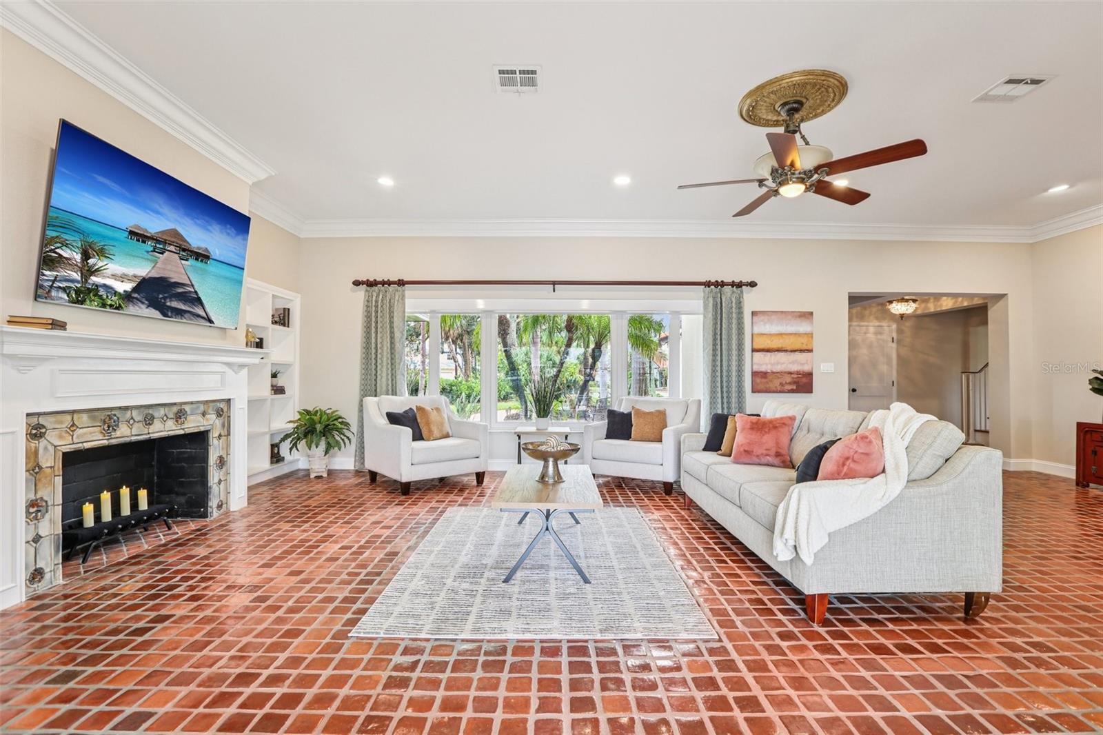 Image 11 of 68 For 4830 Paradise Way S