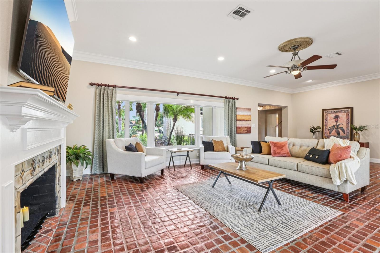 Image 12 of 68 For 4830 Paradise Way S