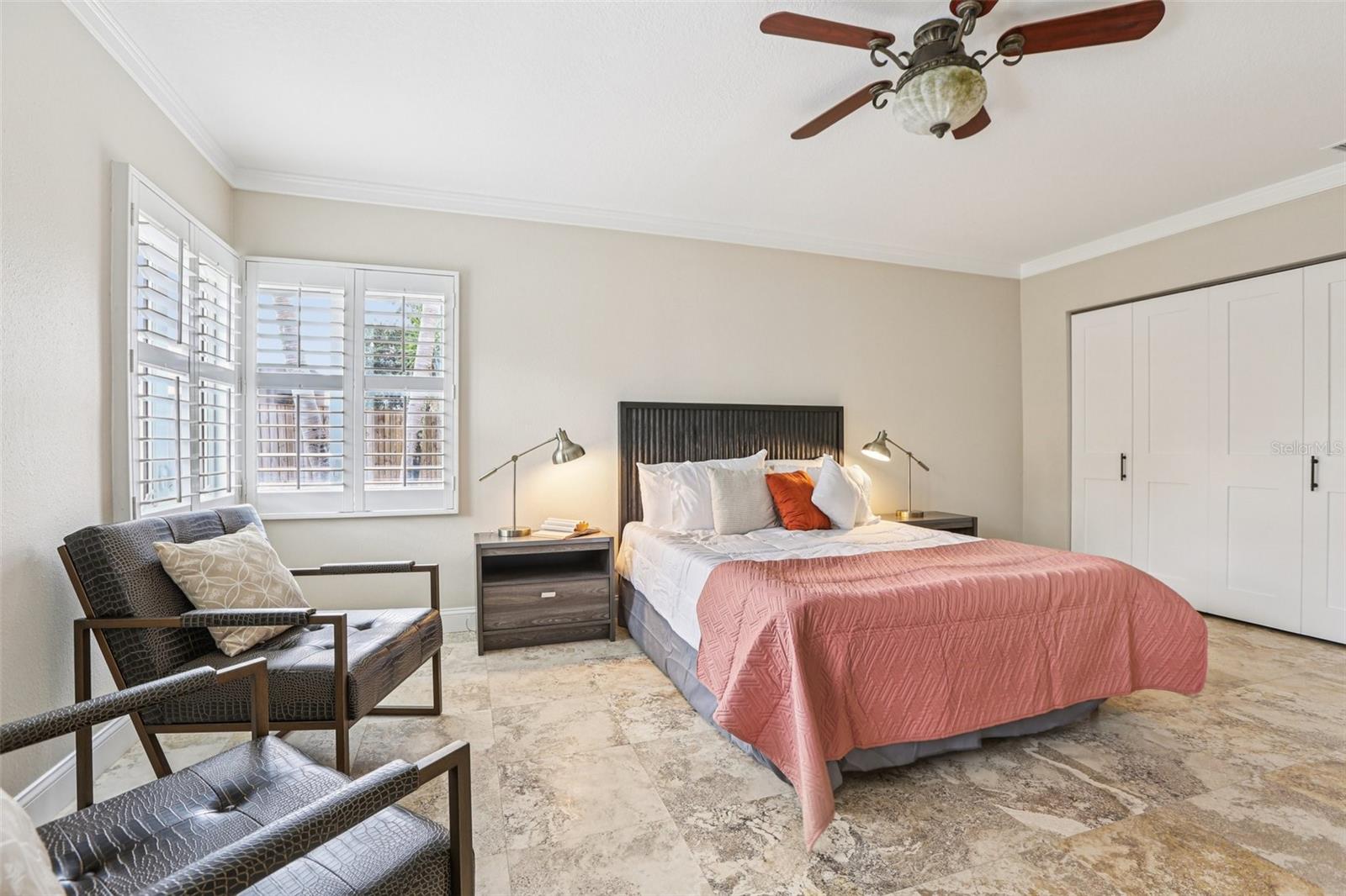 Image 30 of 68 For 4830 Paradise Way S