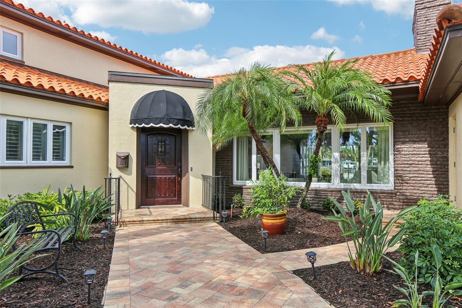 Image 6 of 68 For 4830 Paradise Way S