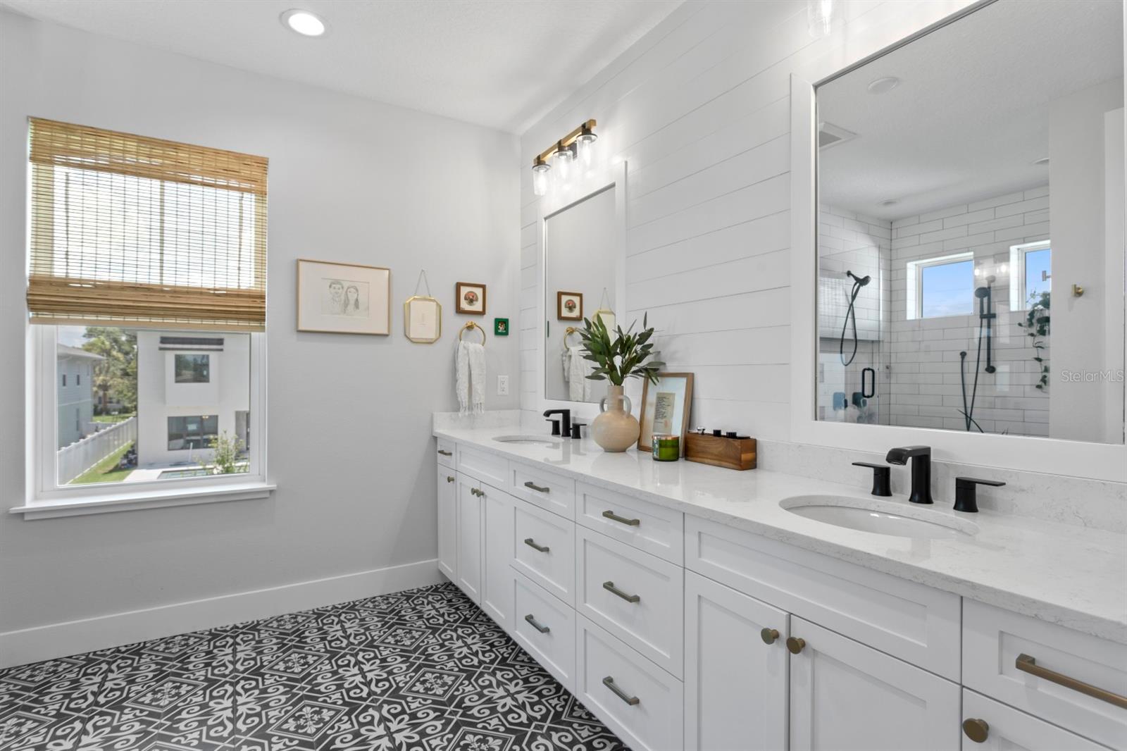 Image 22 of 28 For 303 Beverly Avenue