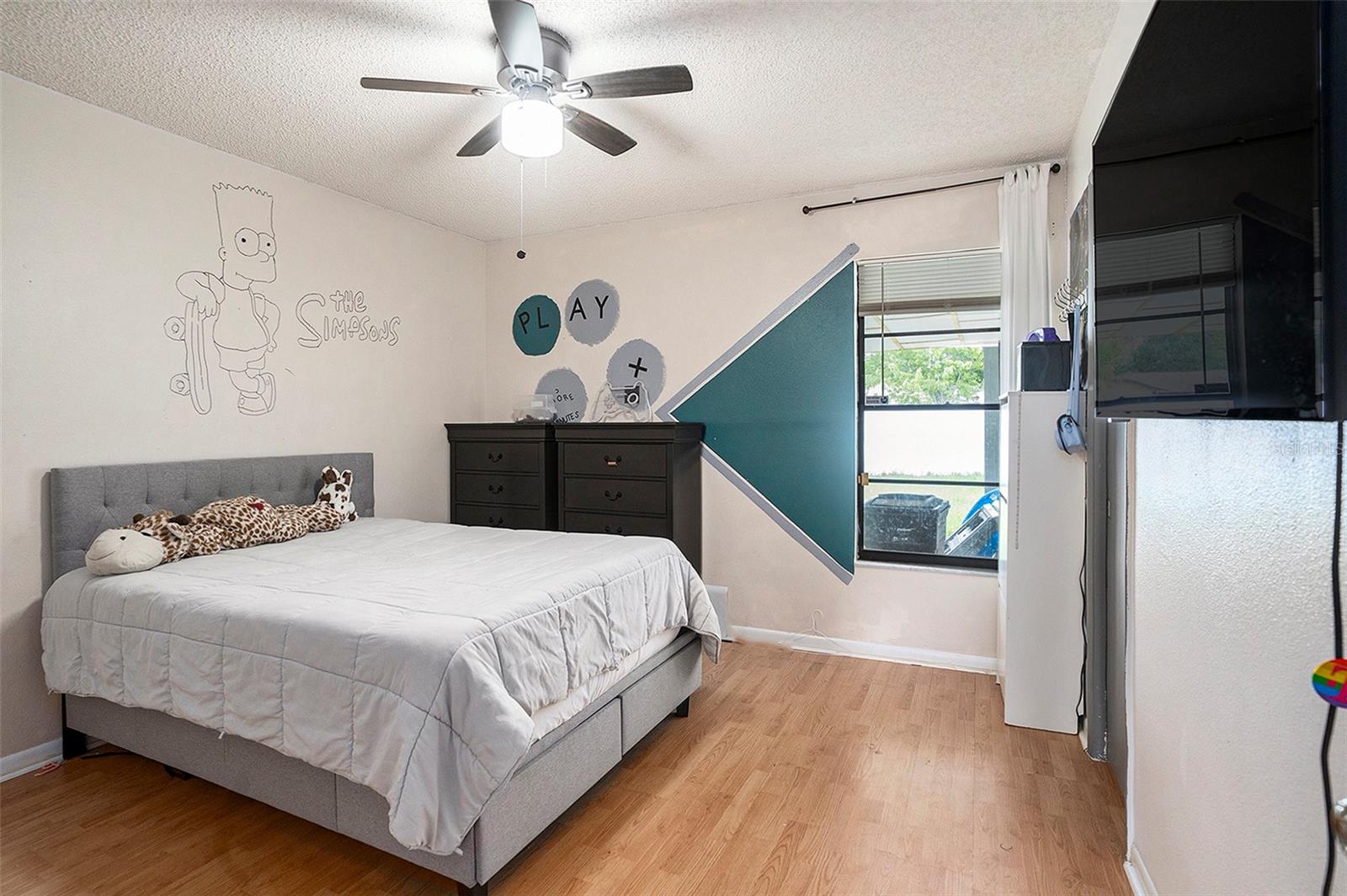 Listing photo id 16 for 15906 Country Farm Place