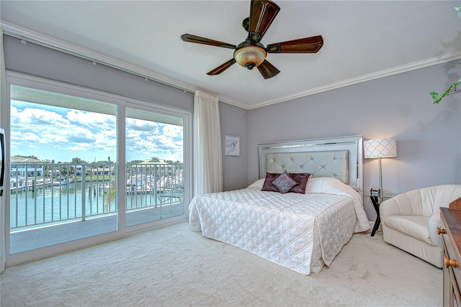 Image 19 of 37 For 340 Pinellas Bayway S 304