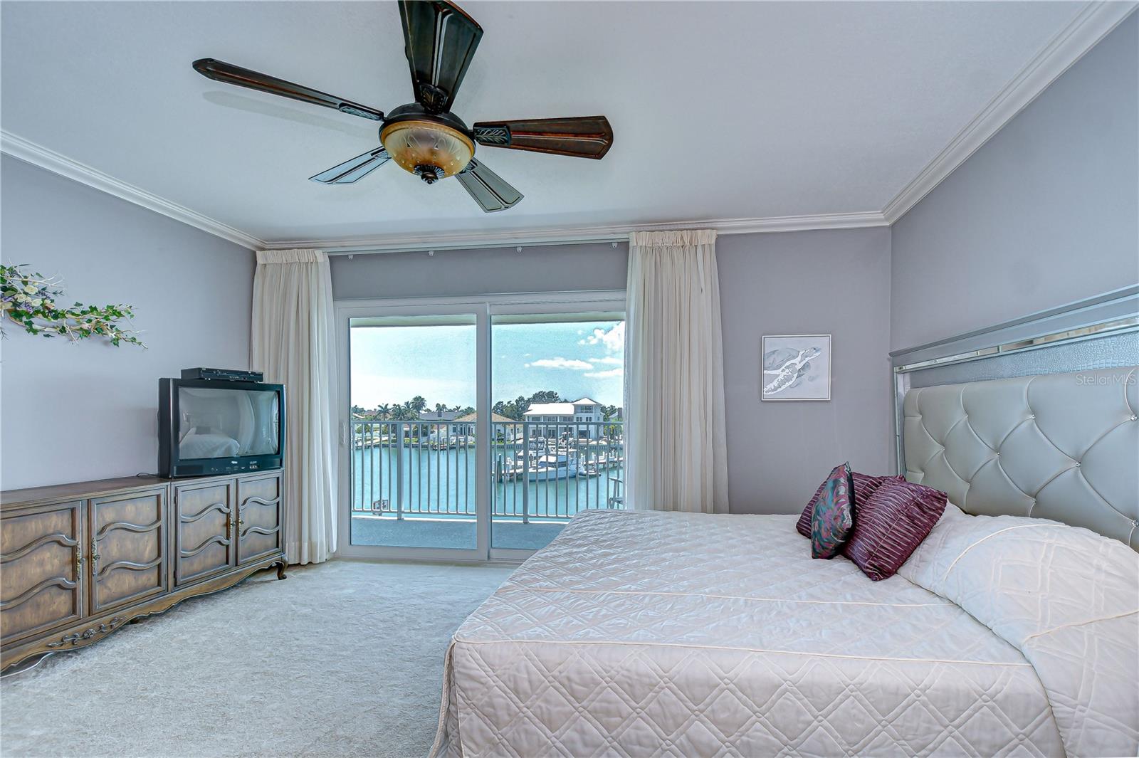 Image 23 of 37 For 340 Pinellas Bayway S 304