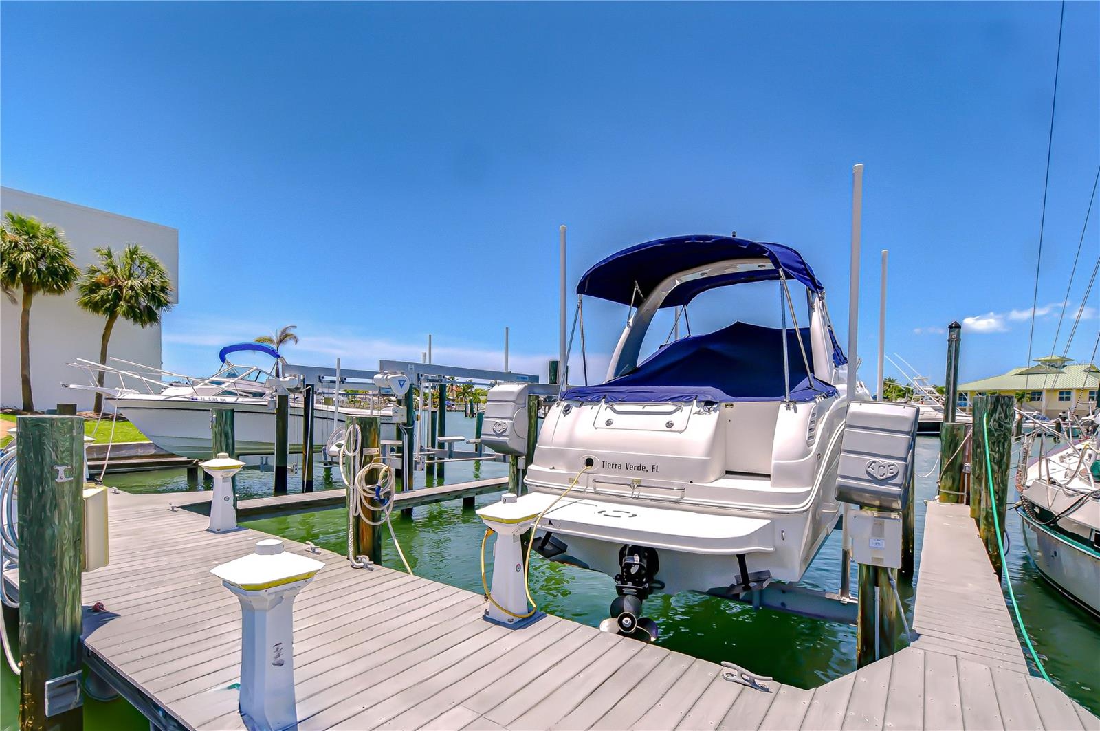 Image 28 of 37 For 340 Pinellas Bayway S 304