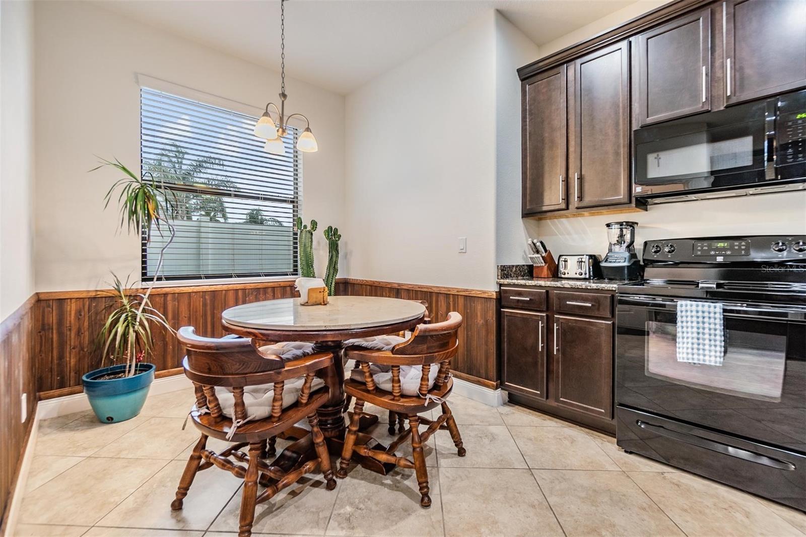 Image 22 of 44 For 12251 Duckett Court