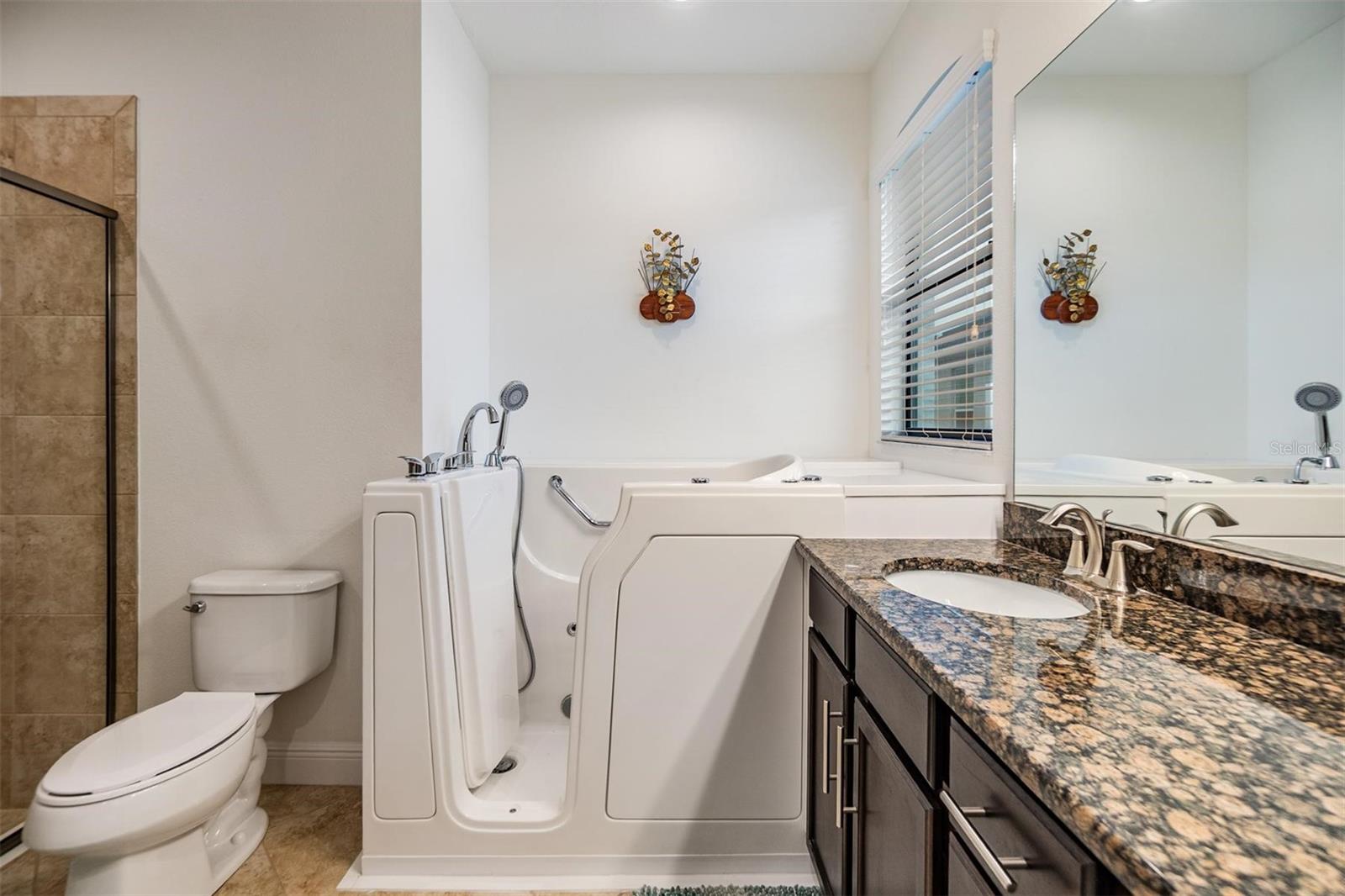 Image 9 of 44 For 12251 Duckett Court