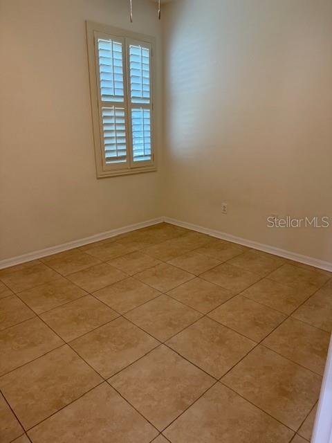 Image 14 of 17 For 9502 Park Village Drive 102
