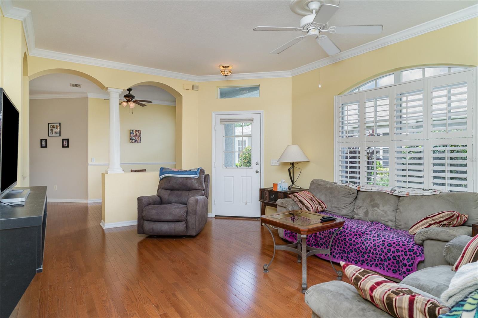 Image 8 of 31 For 5814 Heronpark Place