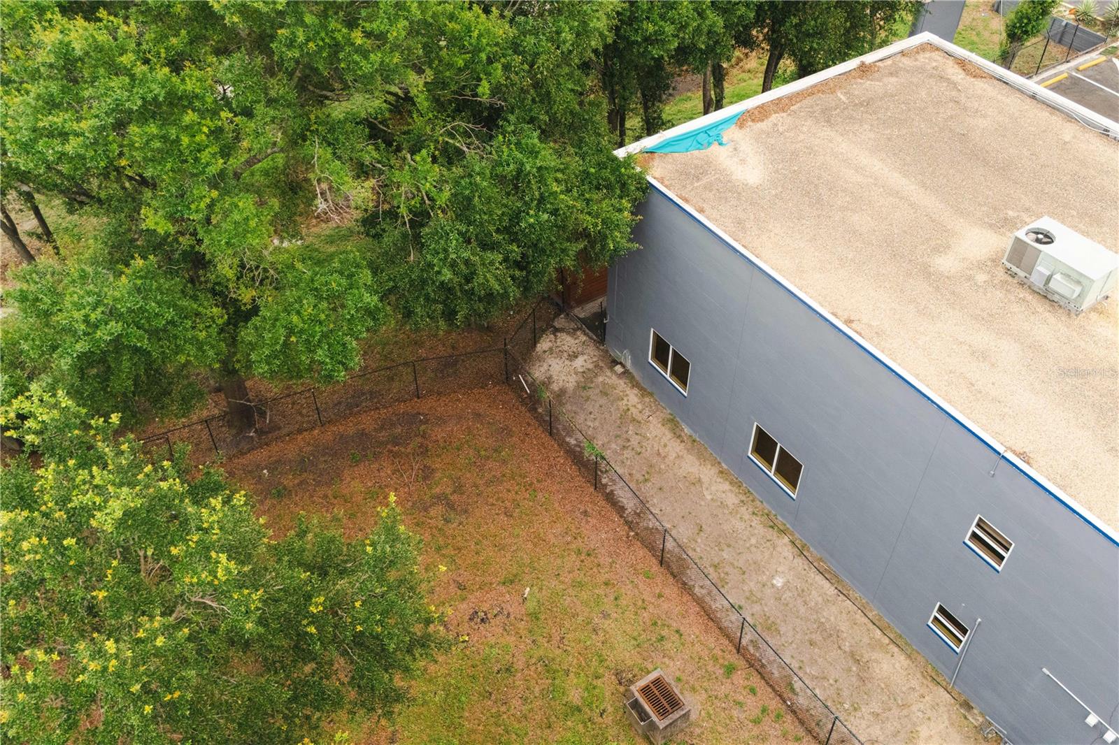 Image 13 of 40 For 9822 Anderson Road