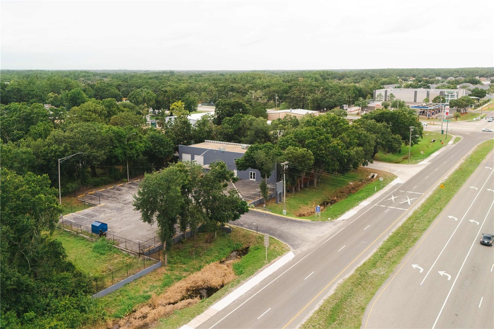 Image 4 of 40 For 9822 Anderson Road