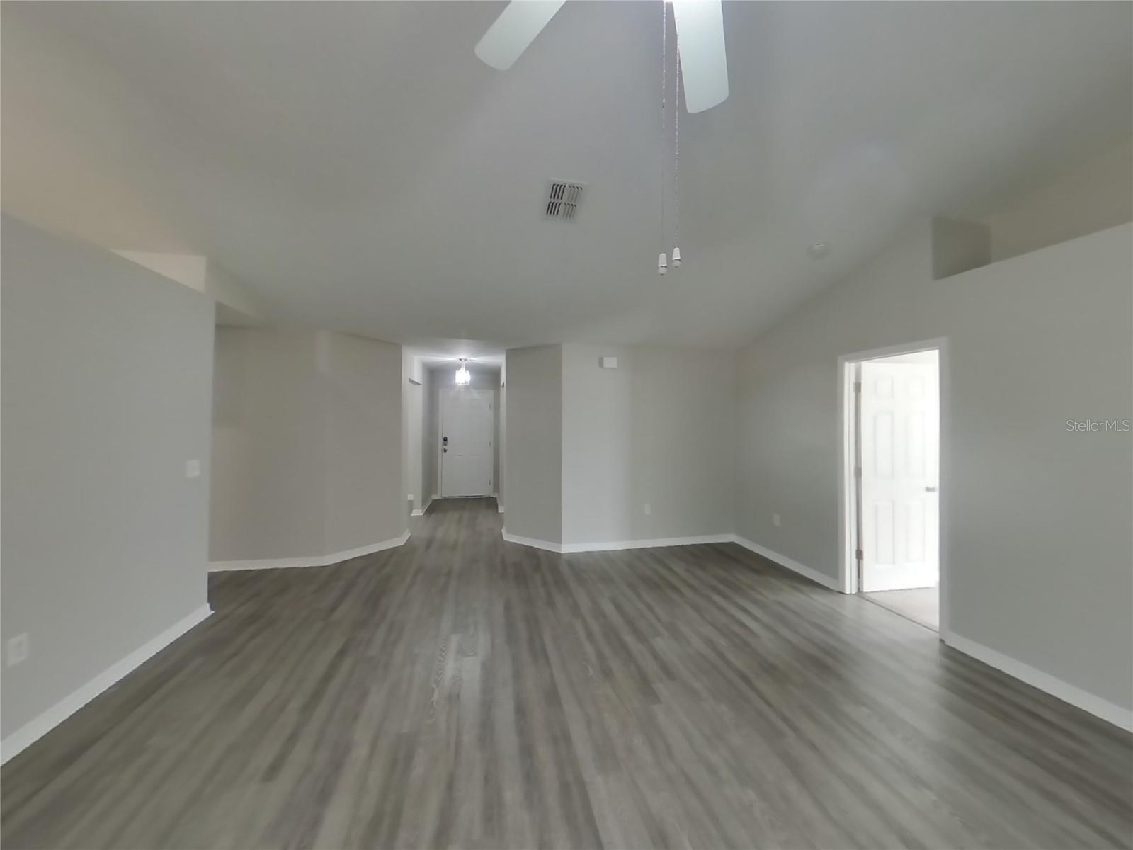 Image 2 of 18 For 3328 Montano Avenue