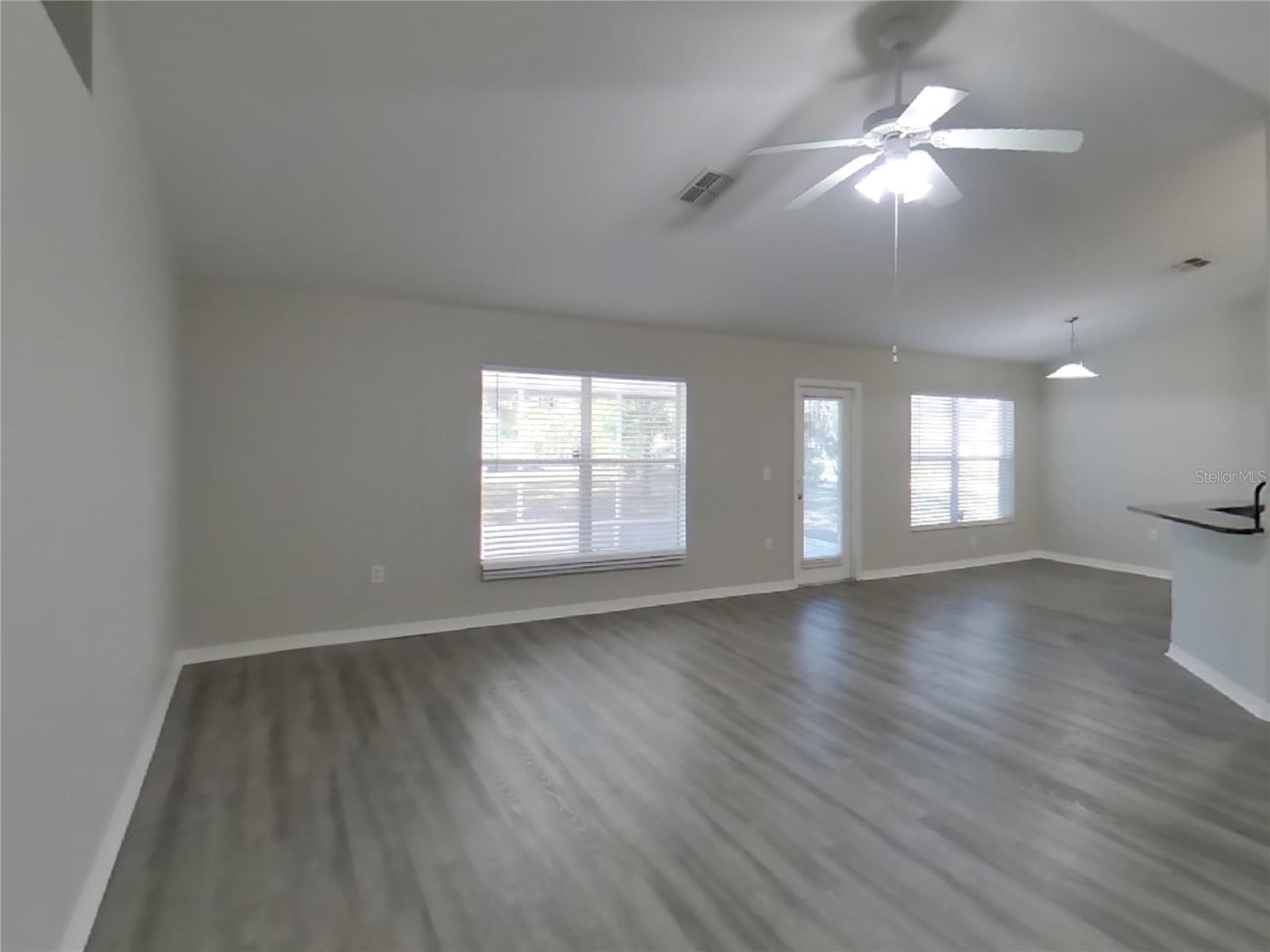 Image 3 of 18 For 3328 Montano Avenue