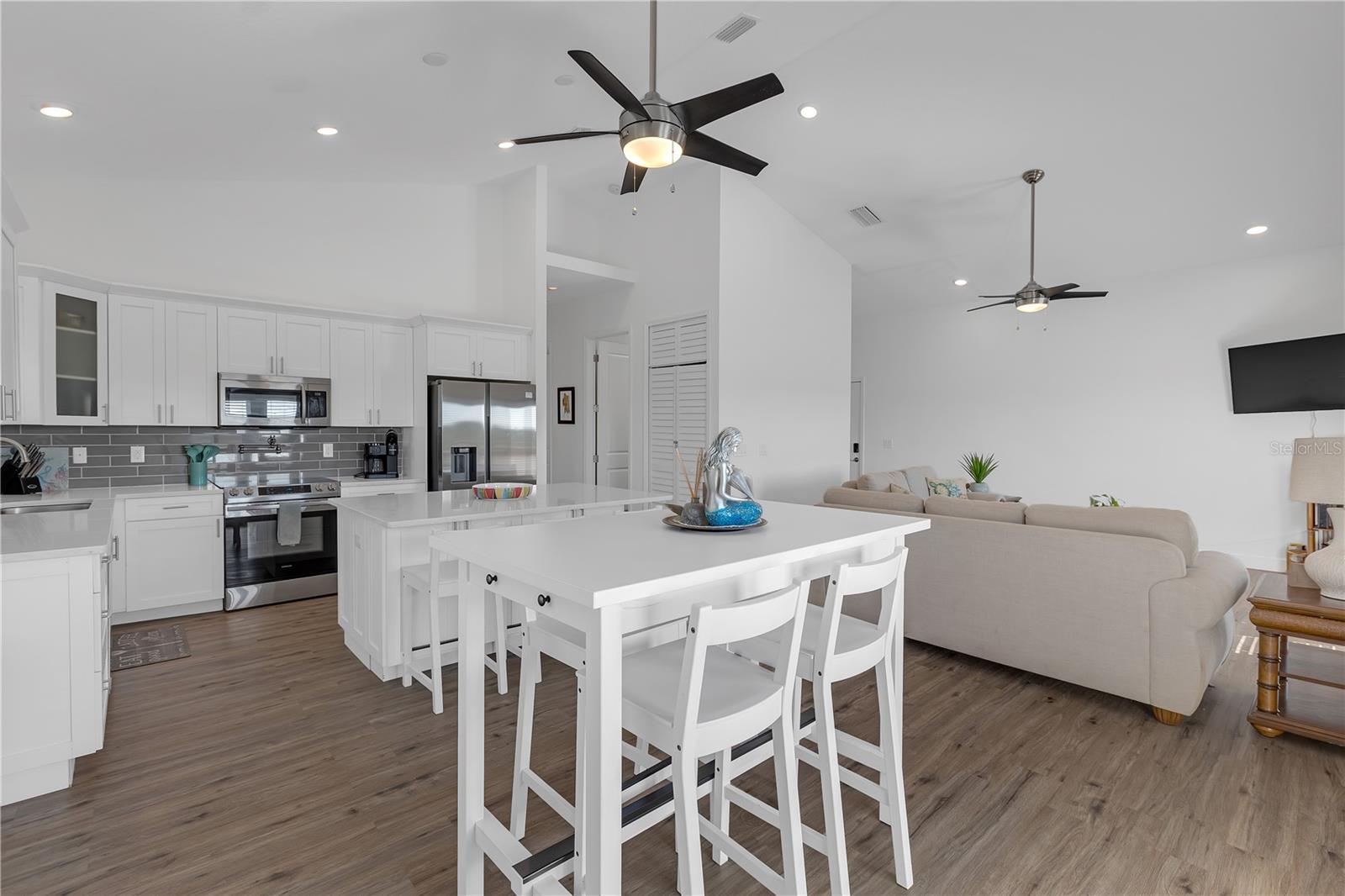Image 15 of 50 For 6602 Sherrill Street
