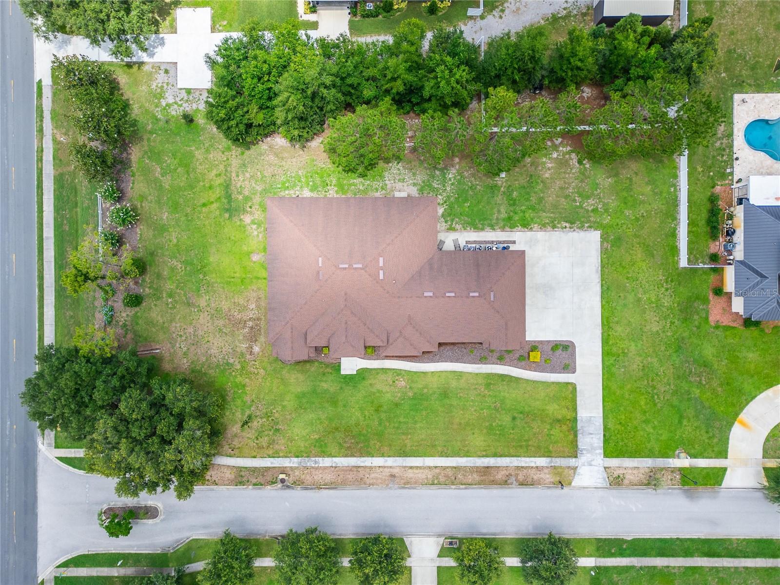 Image 3 of 87 For 13102 Done Groven Drive