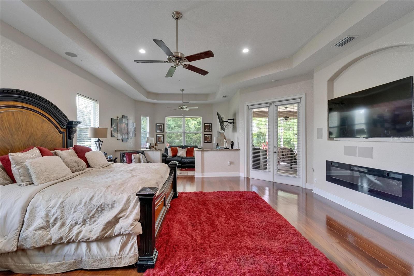 Image 33 of 87 For 13102 Done Groven Drive