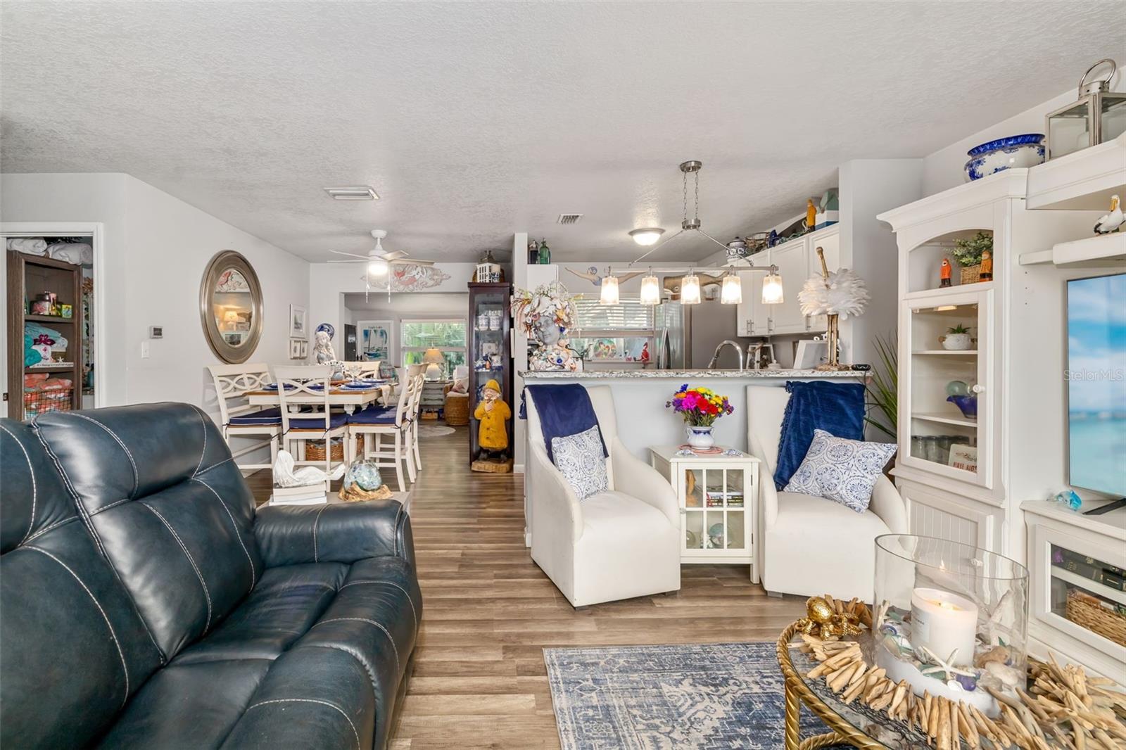 Image 7 of 30 For 3015 Florida Boulevard