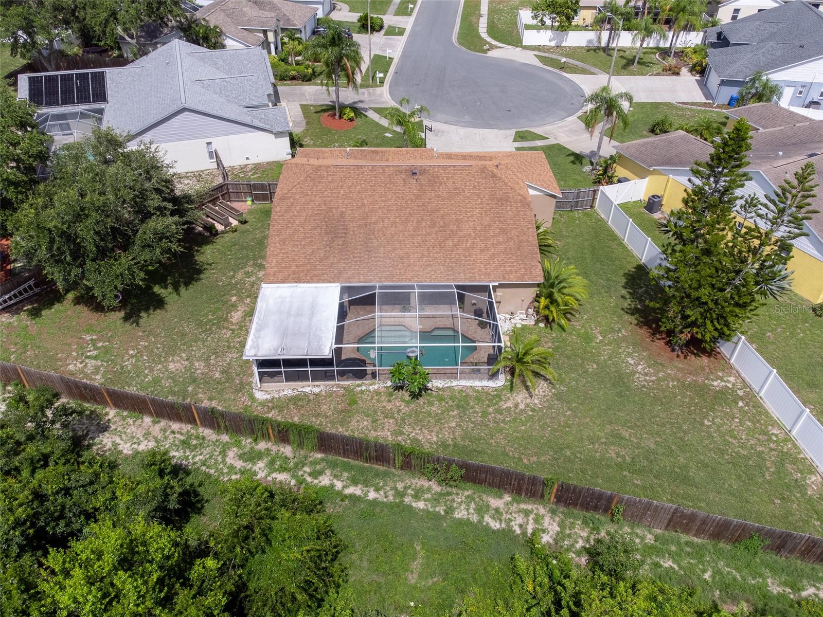 Listing photo id 37 for 9702 Mary Robin Drive