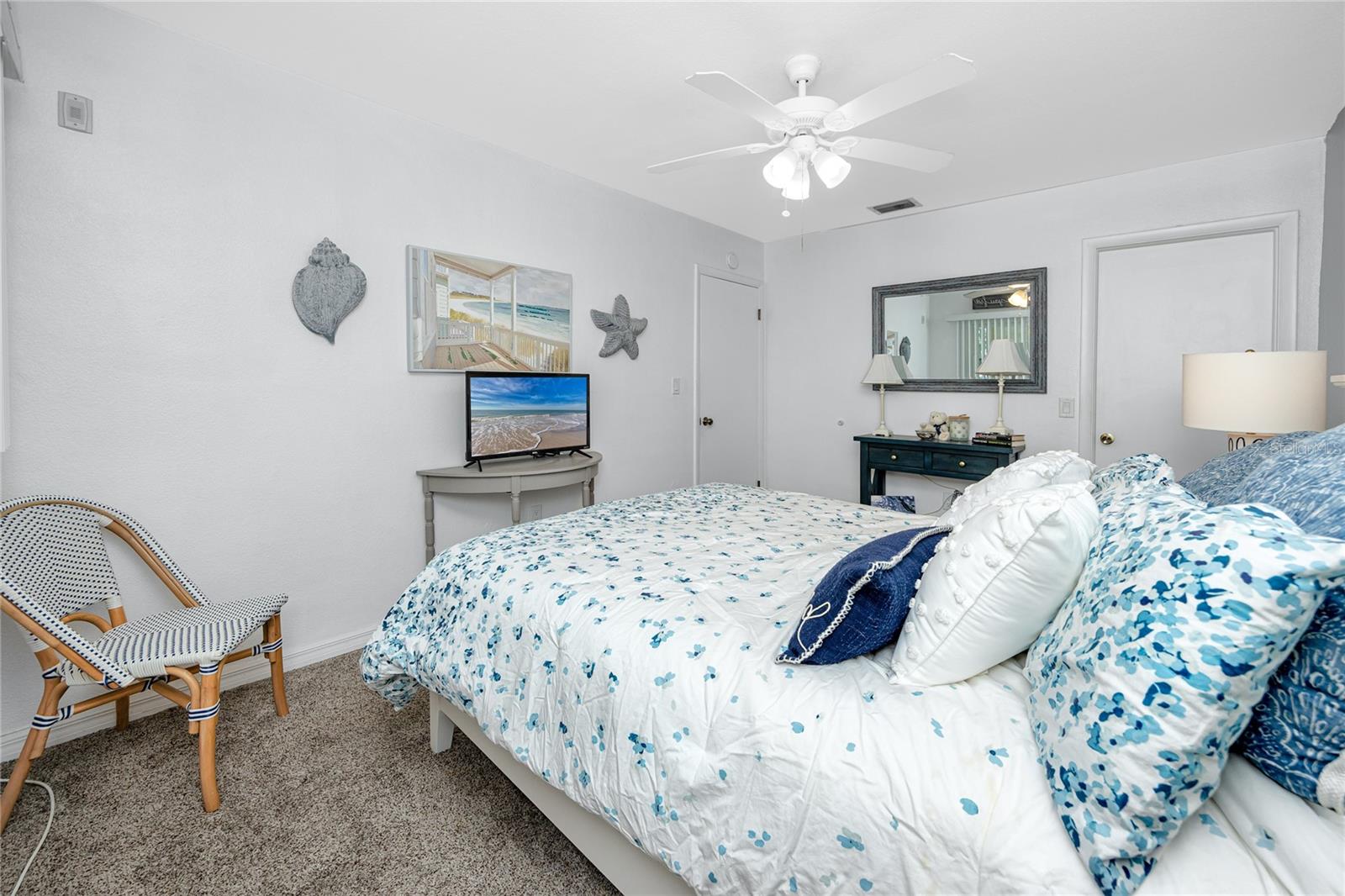 Image 22 of 56 For 8584 111th Street 308