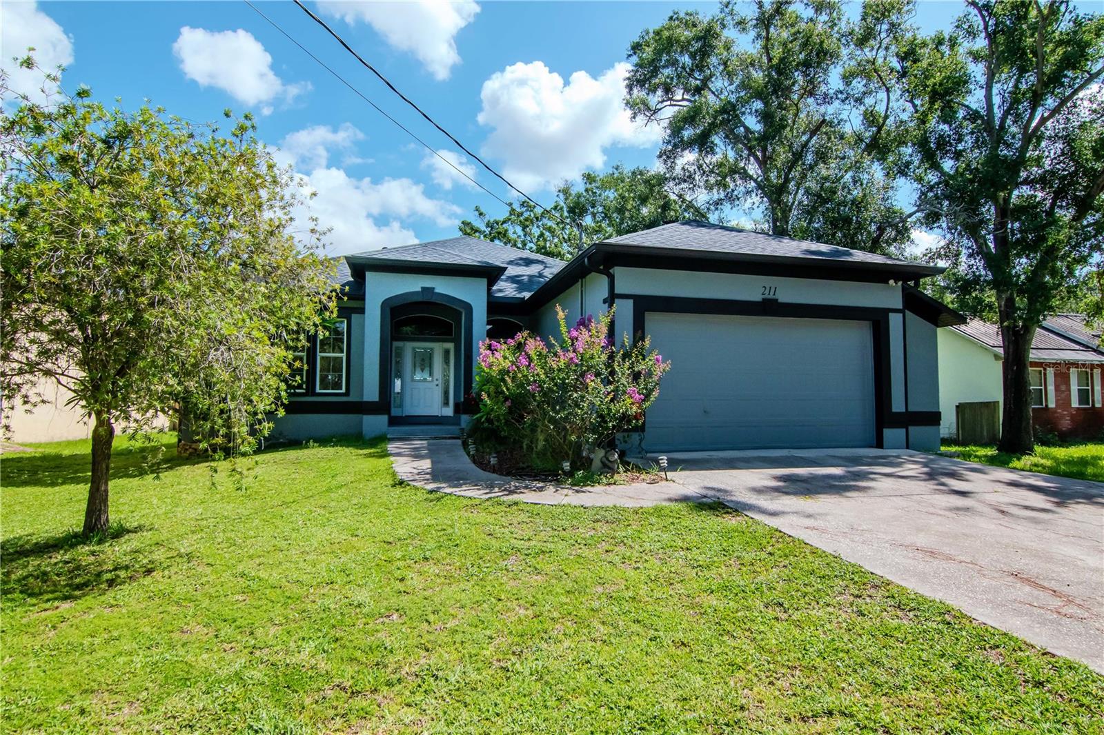 Details for 211 Arlington Avenue E, OLDSMAR, FL 34677