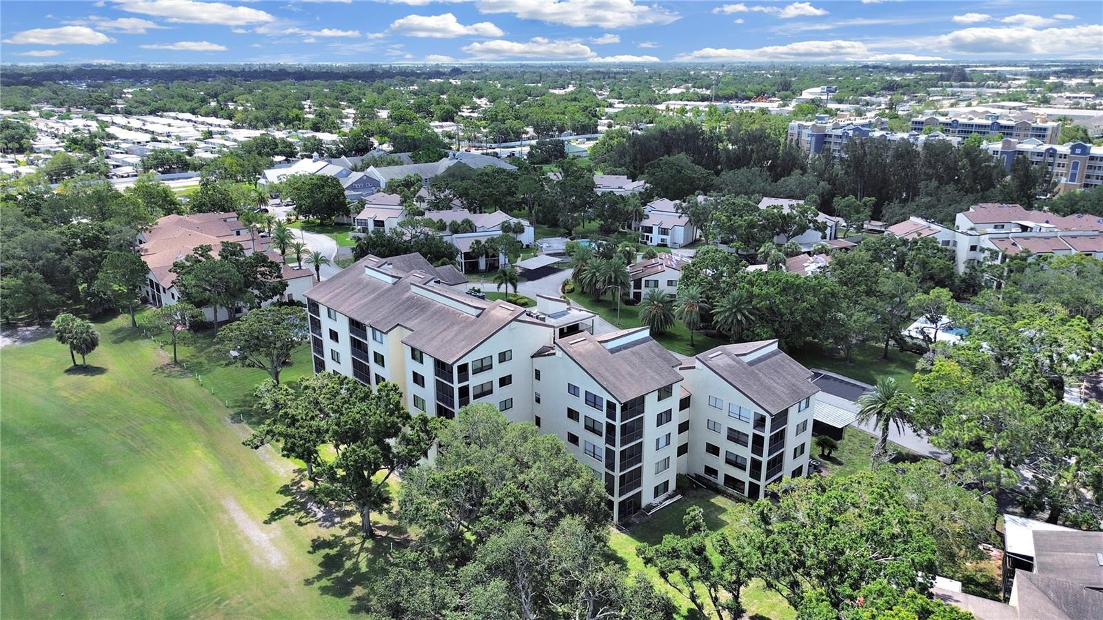 Image 3 of 27 For 700 Starkey Road 311