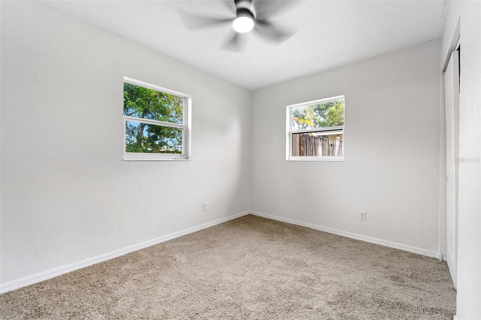 Image 18 of 24 For 2072 Valencia Way