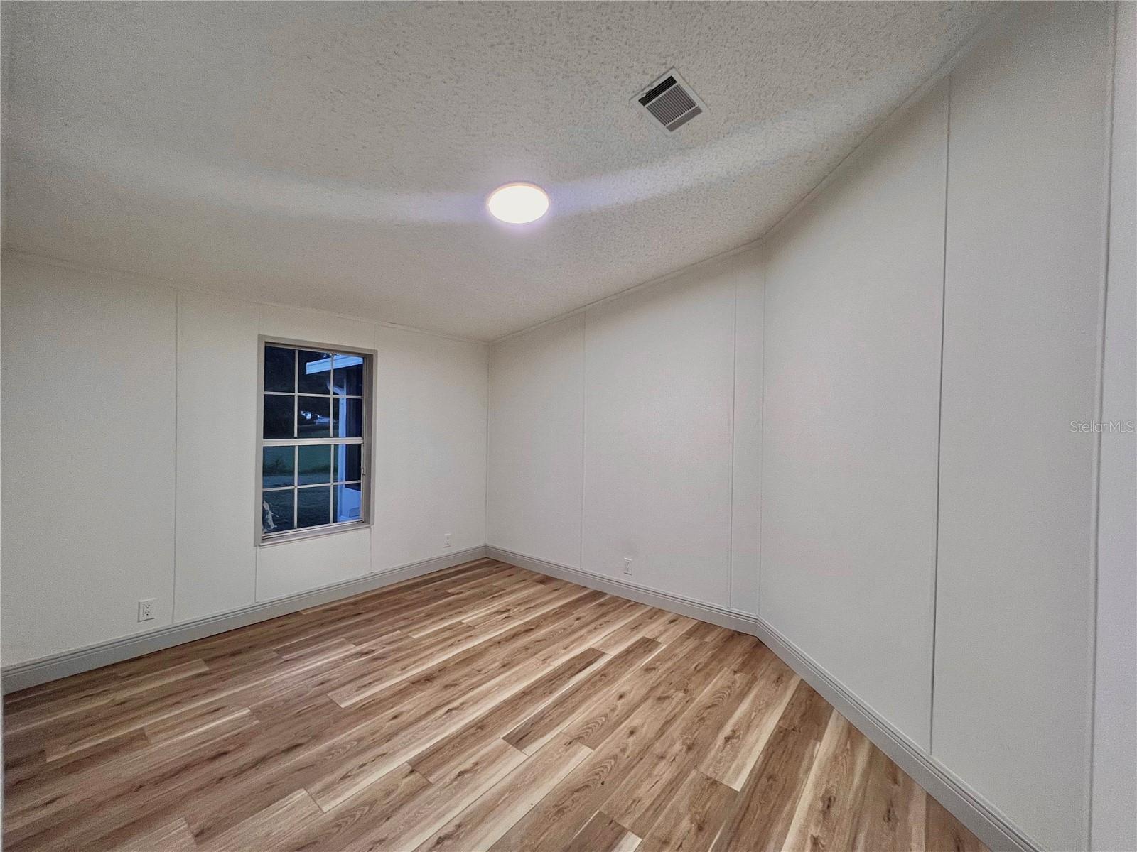 Image 11 of 18 For 5790 Cherry Tree Drive