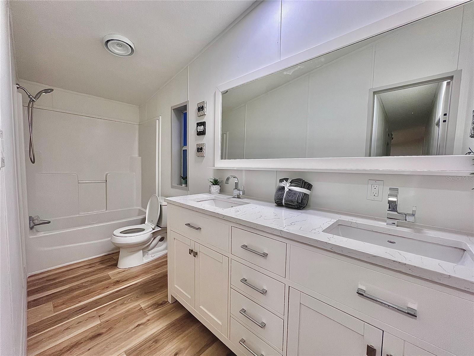 Image 17 of 18 For 5790 Cherry Tree Drive