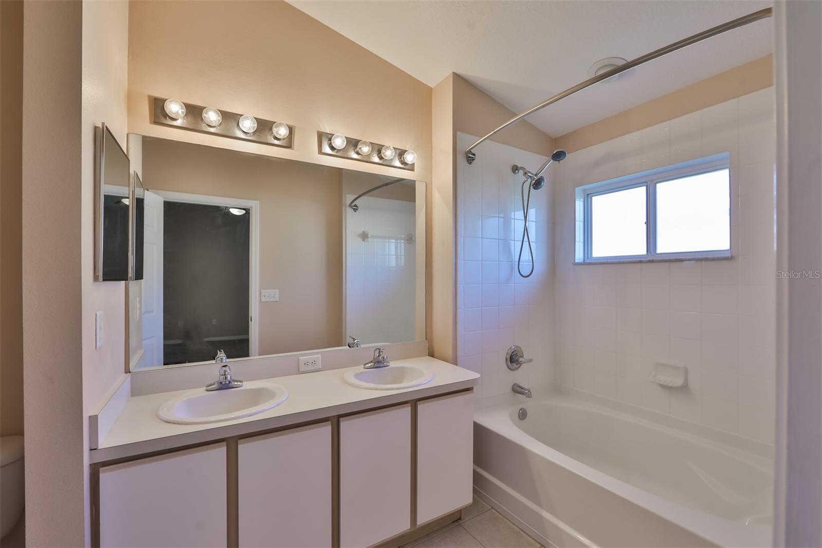 Image 19 of 29 For 9805 Carlsdale Drive