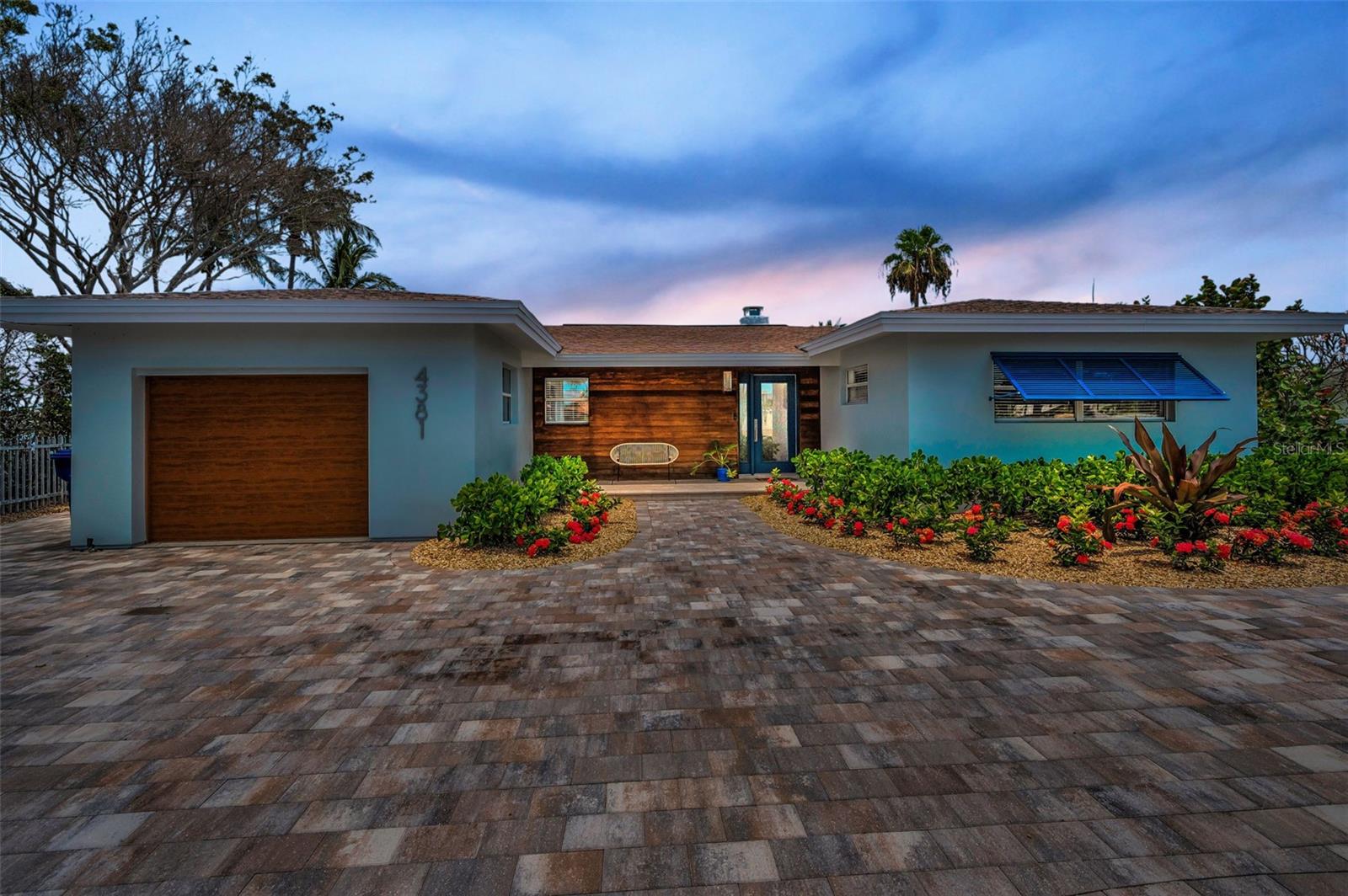 Image 3 of 68 For 4381 Poinsettia Drive