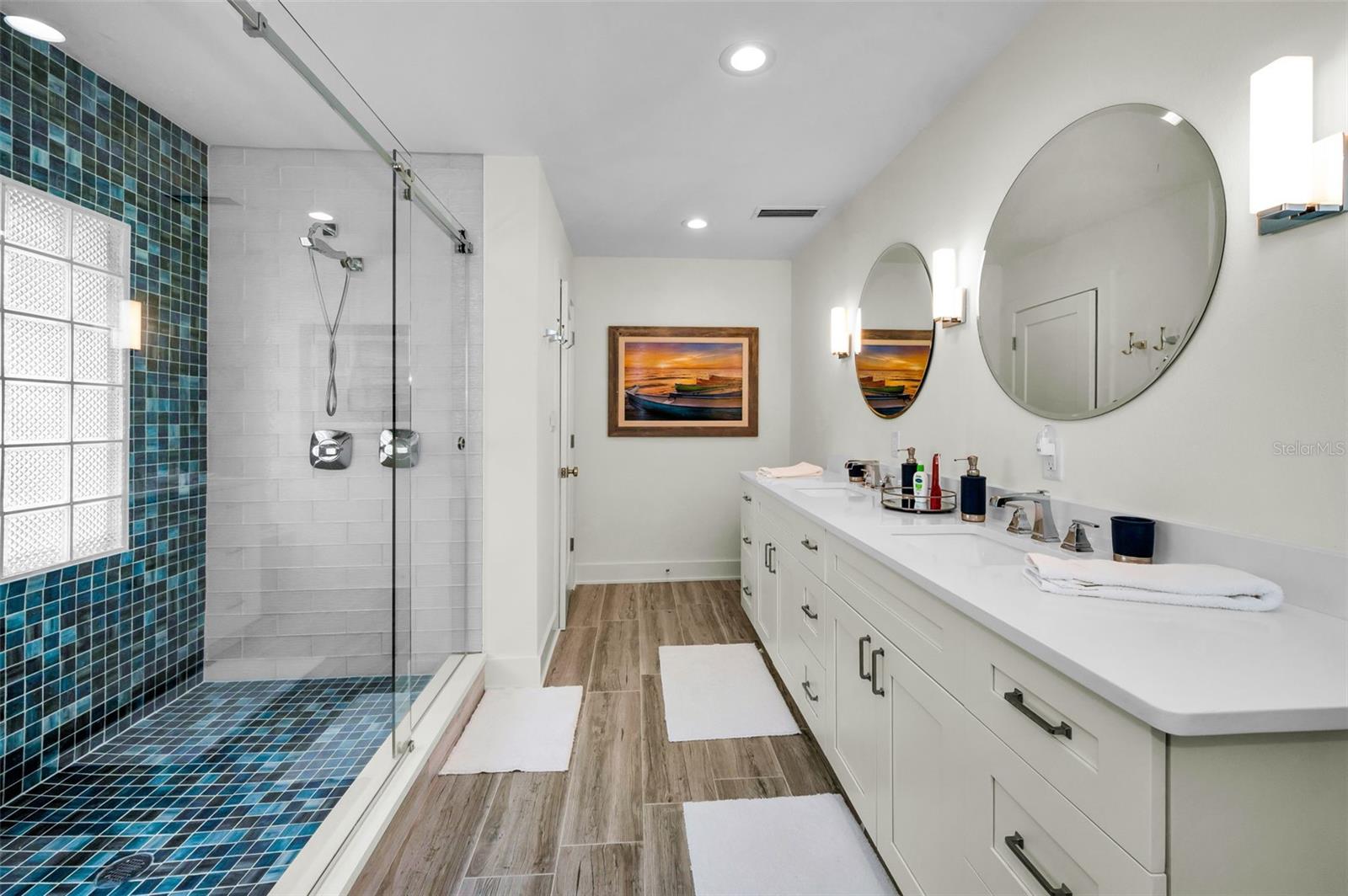 Image 30 of 68 For 4381 Poinsettia Drive