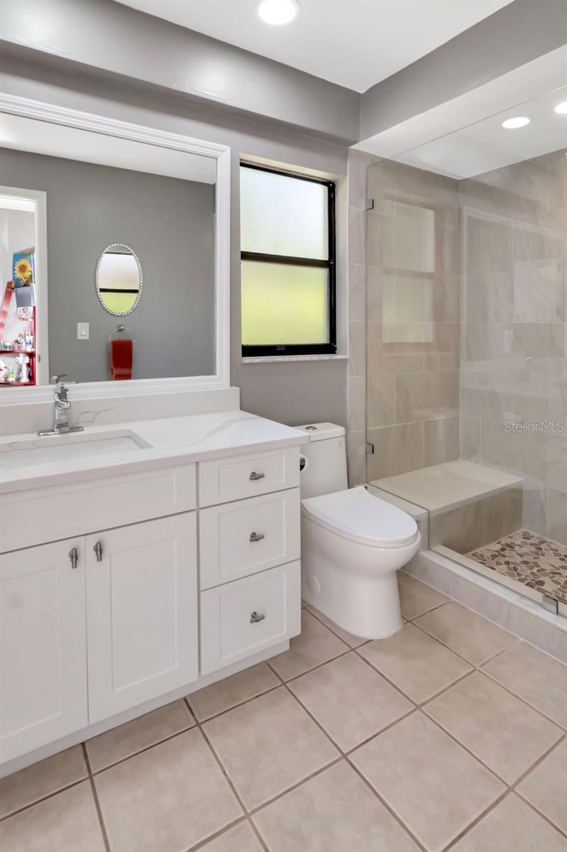Image 32 of 46 For 23924 Forest Place