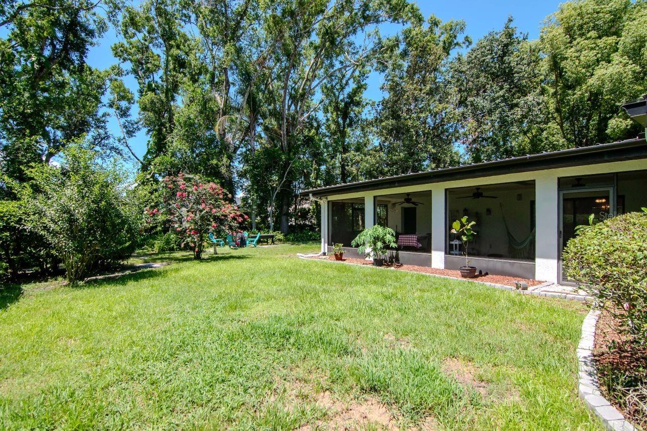 Image 42 of 46 For 23924 Forest Place